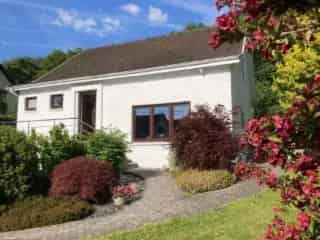 Huis te Koop Nalinnes 4 Slaapkamers 8 Hectare