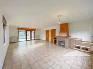 Huis te huur Nijvel 227m2 2 slaapkamers grote tuin