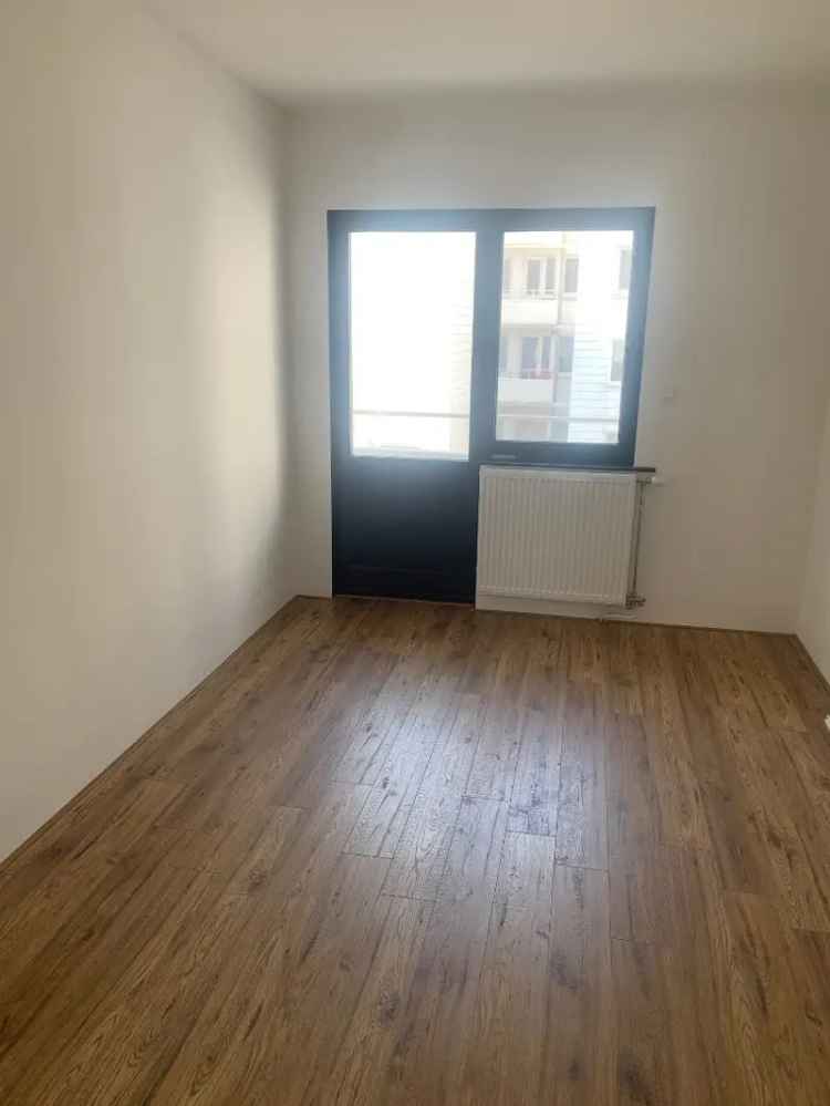 Appartement te koop vlak aan zee gerenoveerd