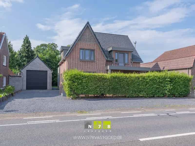 Huis te huur Kinrooi: Gerenoveerde woning 3 slaapkamers