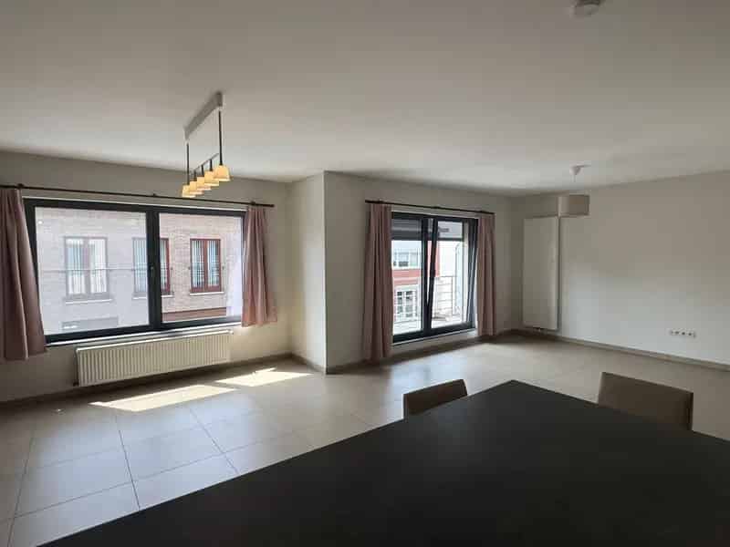 Appartement te koop: Modern 2 Slaapkamer Appartement