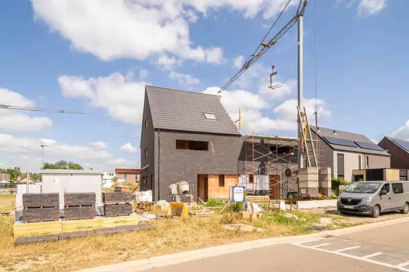 Nieuwbouw Casco Woning Diepenbeek 224m² 4 slaapkamers