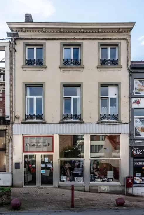 Huis Te Koop Châtelet: 6 slaapkamers of appartementen