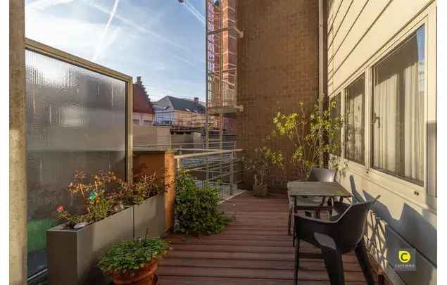 Huur 2 slaapkamer appartement van 115 m² in Antwerp