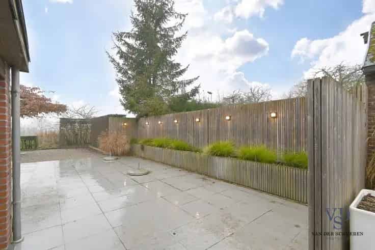 Huis Te Koop Dikkelvenne: Wonen en Werken 448m²