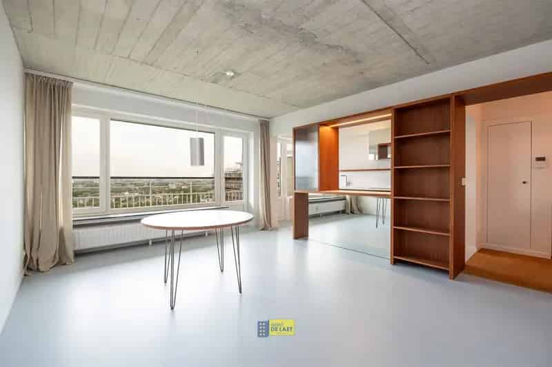 Appartement te koop: ROEST 2 slaapkamers uniek uitzicht
