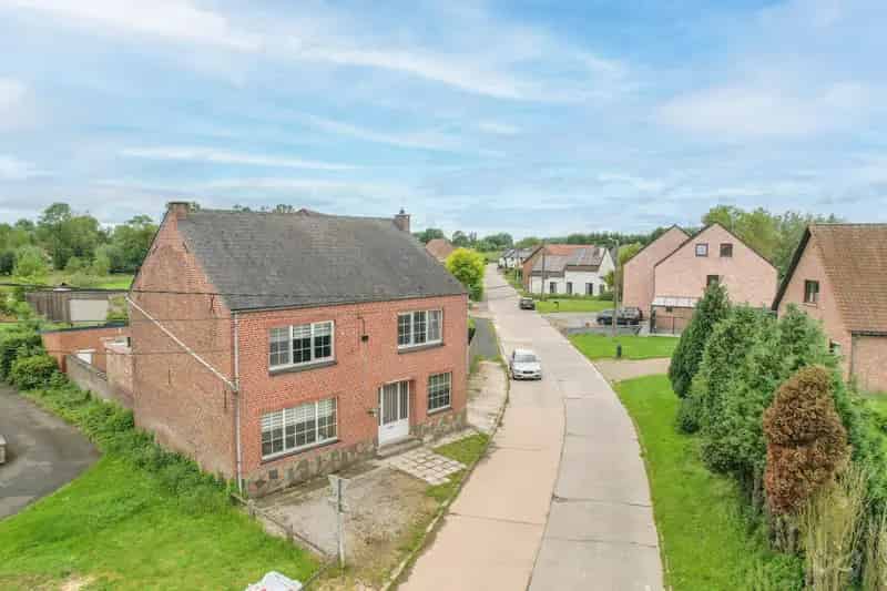 Huis te koop Boutersem: 4 slaapkamers, 2 badkamers, garage