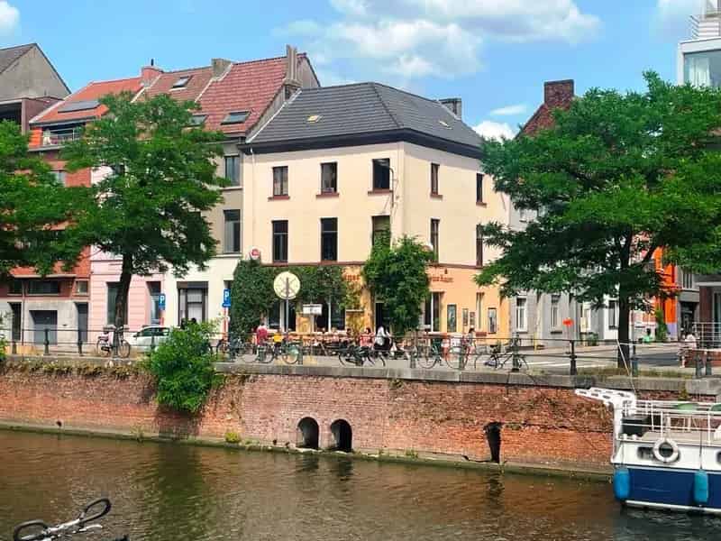 Handelspand Gent Visserijvaart 283m2 Te renoveren
