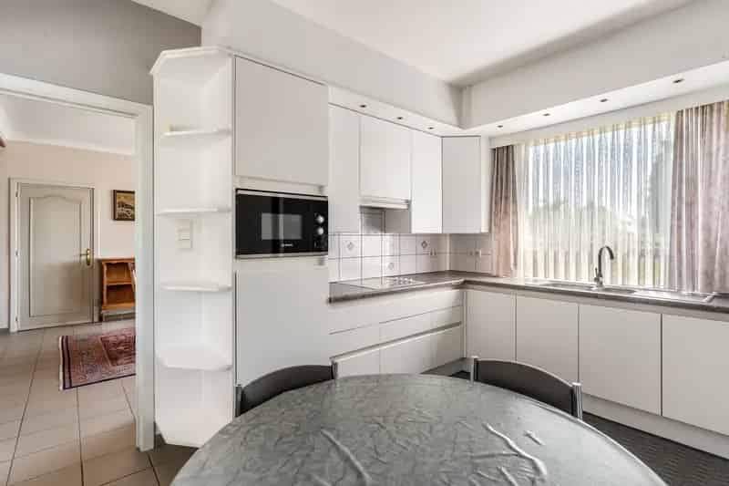 Huis te koop Zolder: te renoveren tweewoonst 4-5 slaapkamers