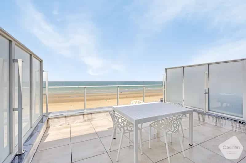 Gerenoveerd Penthouse Zeezicht De Panne