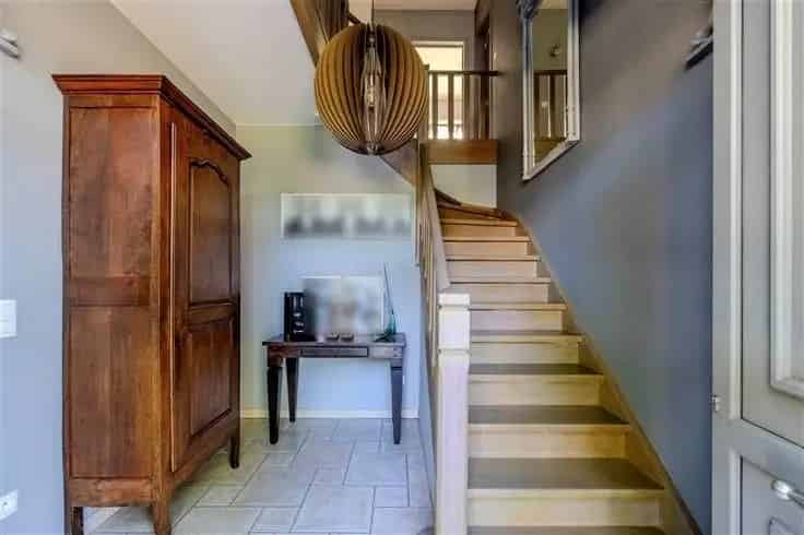 Huis Te Koop Ruime woning 4 slaapkamers zwembad 800m²