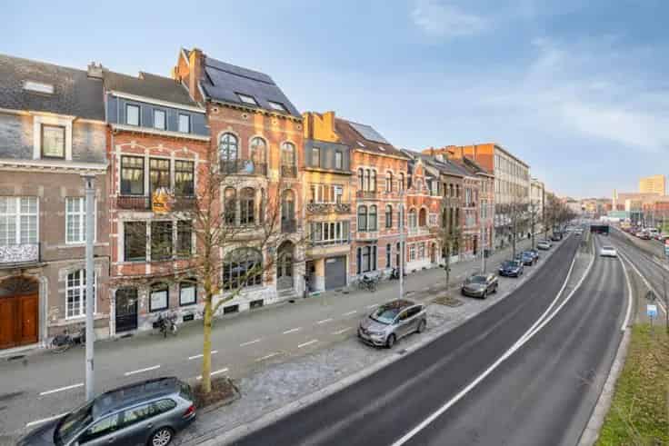 Appartementsblok Te Koop Leuven: Studentenhuis met 6 Kamers