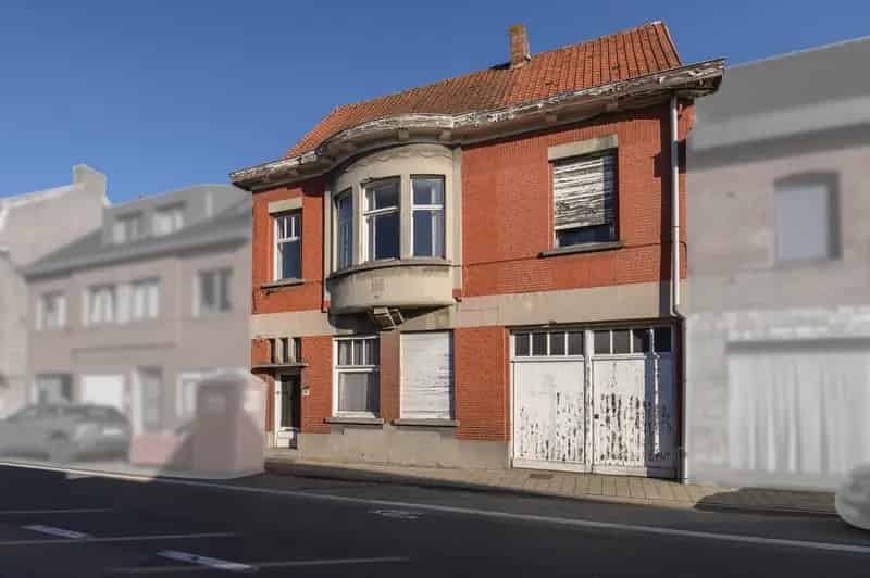 Huis te koop Overmere: Ruime renovatieproject 661m²