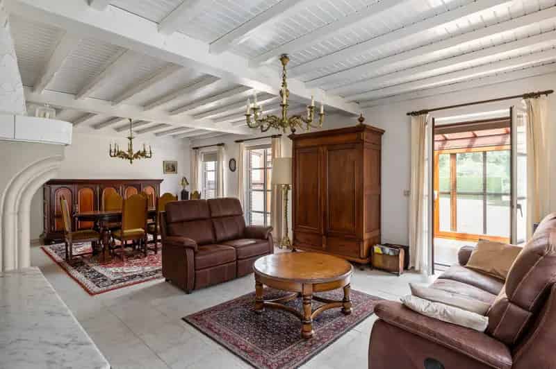 Huis te huur Lier: Ruime woning met tuin en zolderstudio