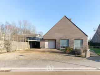 Huis te koop Ouwegem 3 slaapkamers garage tuin