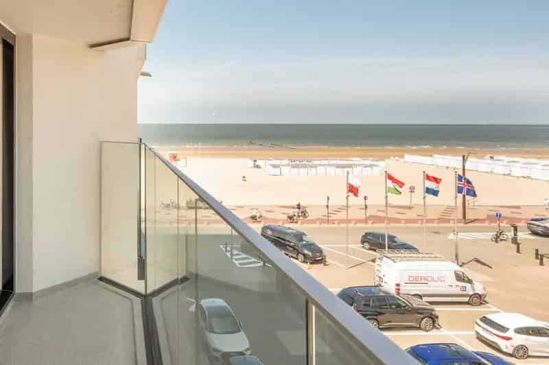 Appartement te koop Zeedijk-Het Zoute 3 slaapkamers zeezicht