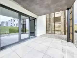 Gelijkvloerse Flat te Koop Léglise - 2 slaapkamers - Nabij E411