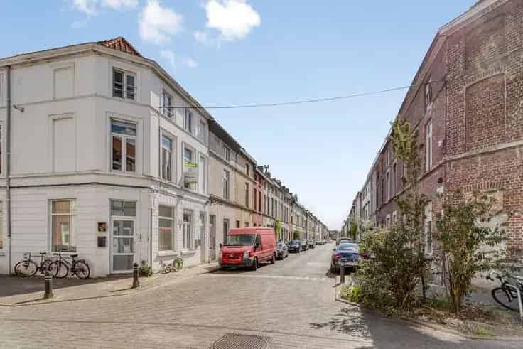 Huis Te Koop Gent: Charmant Stadshuisje met Top Mobiscore 92