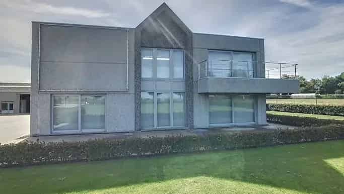 Kantoorruimte te huur Moorslede 248m²