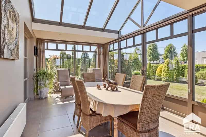 Landelijke Villa te Koop Zwevezele 5 slaapkamers Grote Tuin