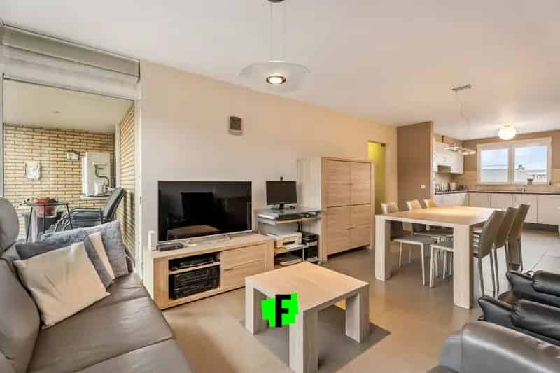 Instapklaar Appartement Poperinge Zuidgericht Terras Garageoptie