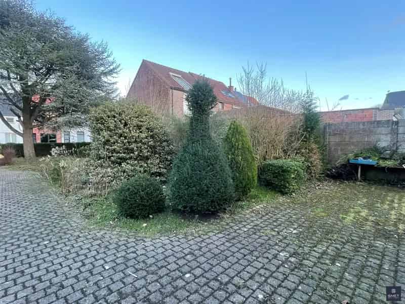 Bouwgrond te koop: 351m², ideale oriëntatie, ruime woning mogelijk