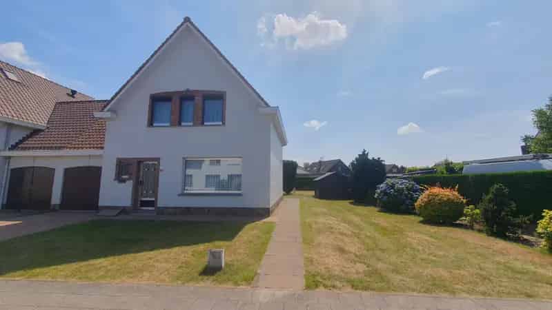 Halfopen Woning Grote Tuin Zelzate