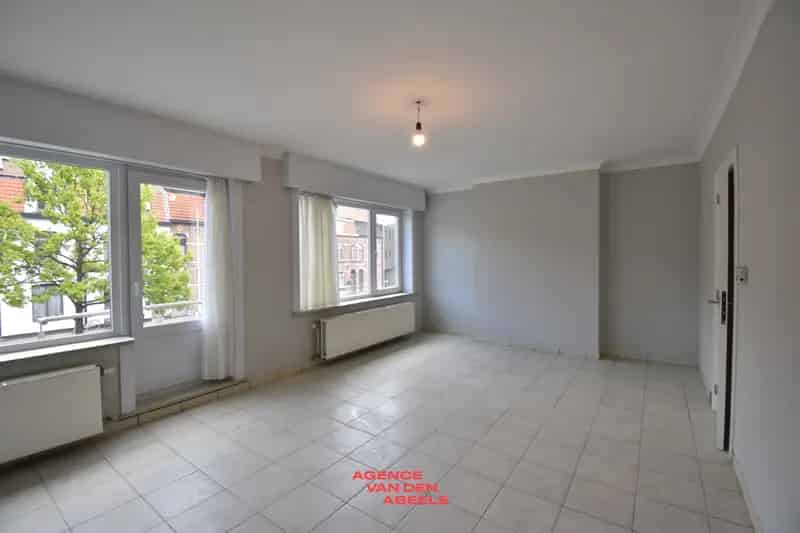 Ruim Appartement te Huur Nabij Brugge