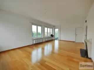 Appartement te huur Sint-Lambrechts-Woluwe 2 slaapkamers terras garage