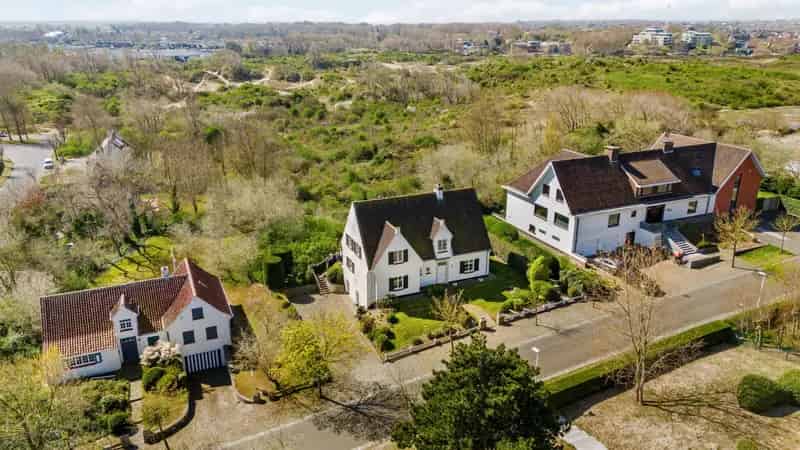 Huis te huur: Unieke villa met duin- en zeezicht