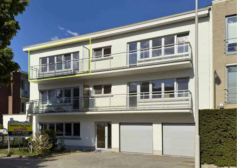 Gerenoveerd 2 Slaapkamers Appartement Nabij Park Den Brandt