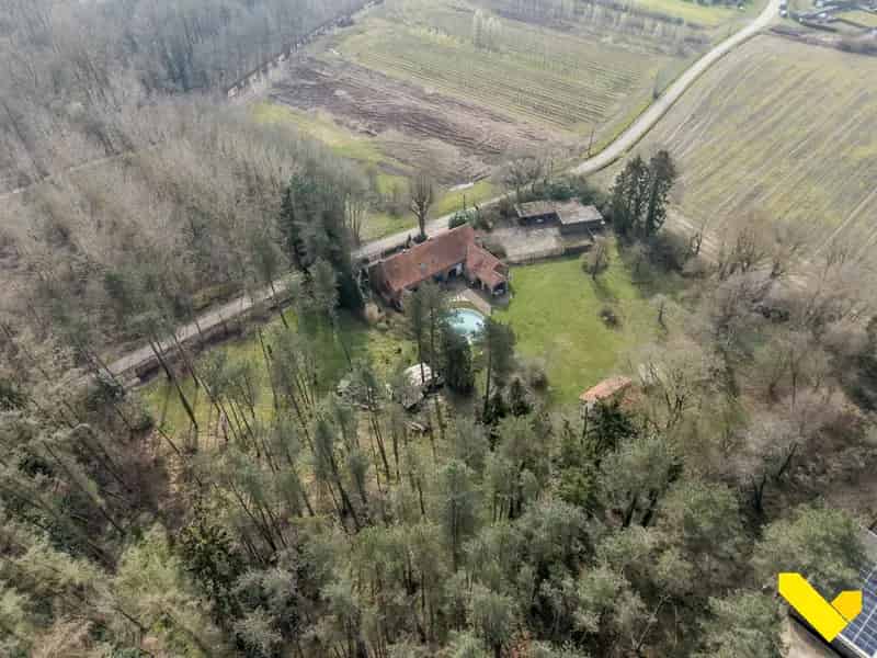 Huis te huur: Uniek landhuis met zwembad