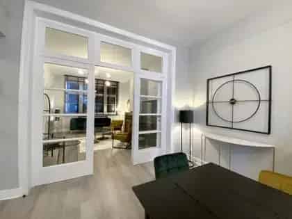 Gemeubileerd 2 Slaapkamers Appartement te Huur Brussel