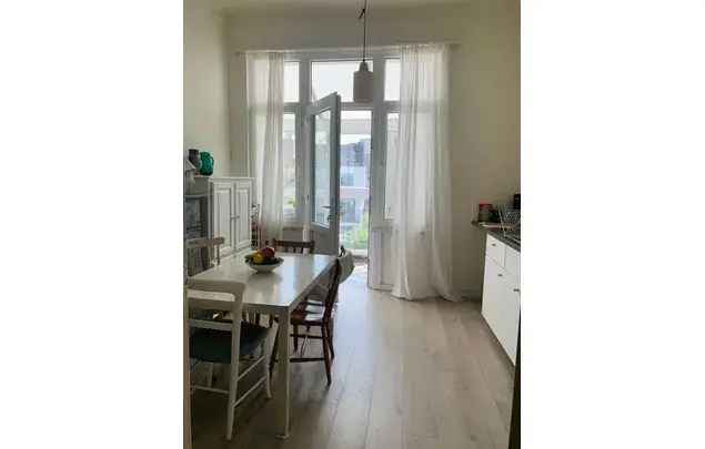 Huur 1 slaapkamer appartement van 57 m² in Antwerp