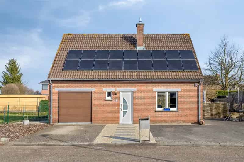 Huis te koop: Instapklare woning 3 slaapkamers