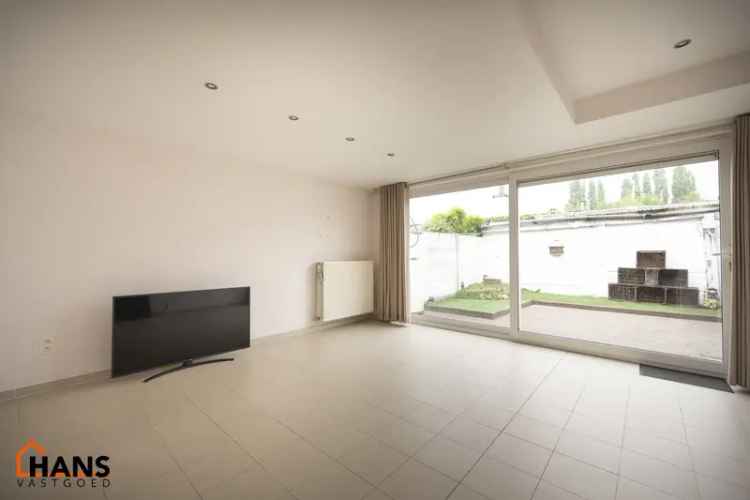 Appartement te huur gelijkvloers met tuintje