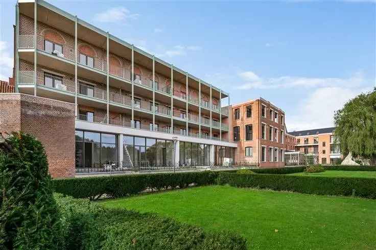 Penthouse Te Koop in Historisch Wonen met Groene Binnentuinen in Herentals