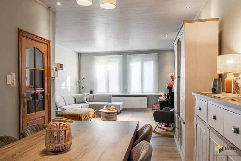 Handelshuis te huur Antwerpen 362m² 4 slaapkamers Garage