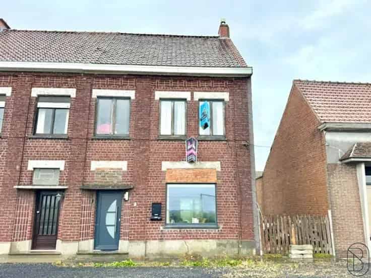 Te renoveren woning 3 slaapkamers tuin