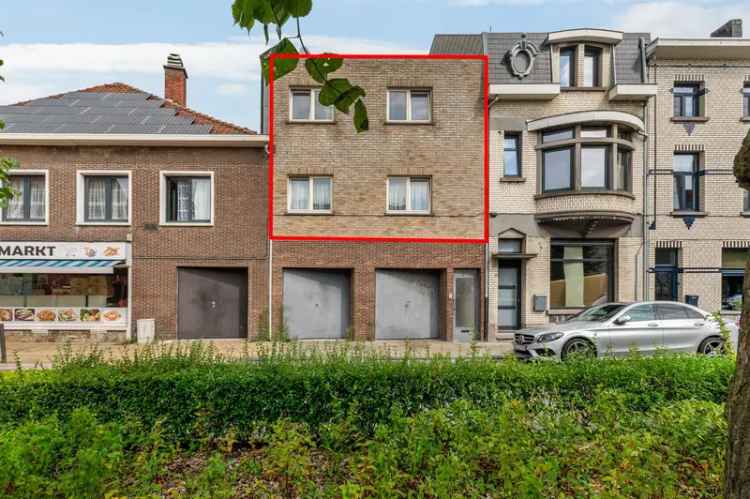 Te koop ruime woning in Sint-Niklaas met 3 slaapkamers