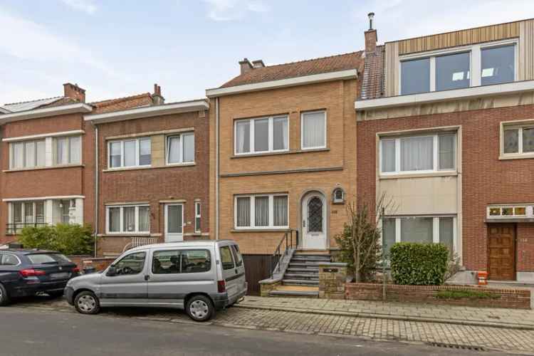Huis te koop Sint-Aleydis: Renovatieproject met 4 slaapkamers