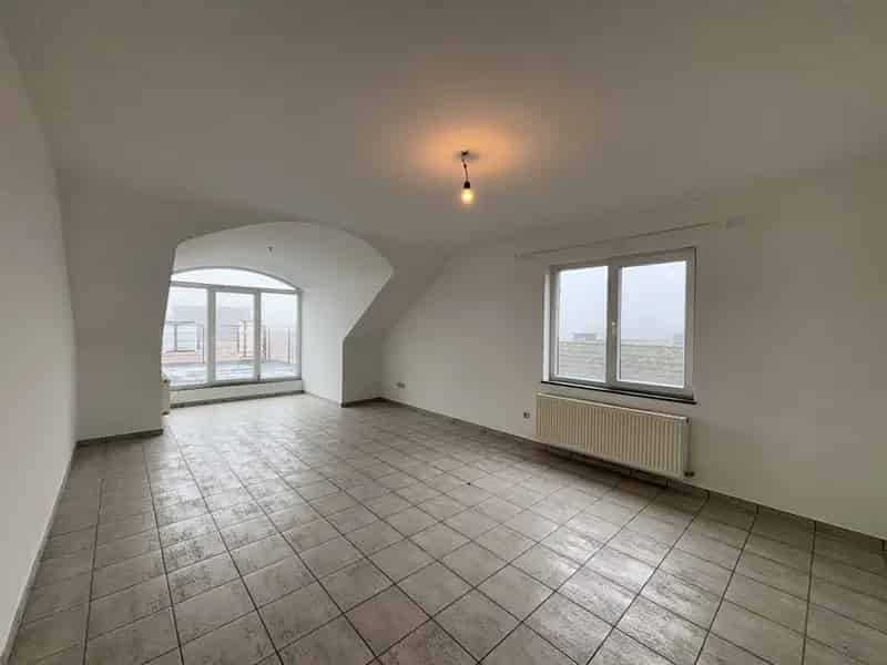 Dakappartement te huur Laakdal 2 slaapkamers ruim terras