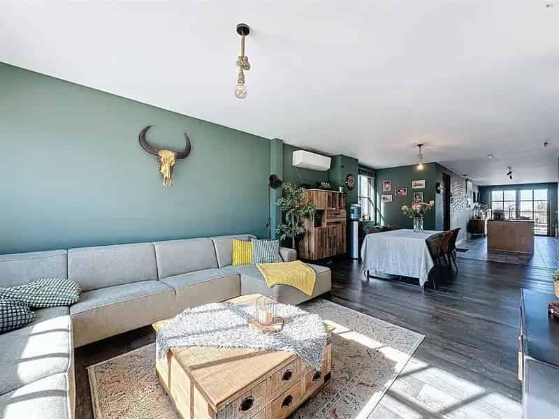 Energiezuinige woning 4 slaapkamers 2 badkamers 556m²
