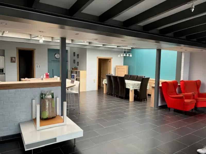 Woning 6 slaapkamers 3 badkamers te Landen