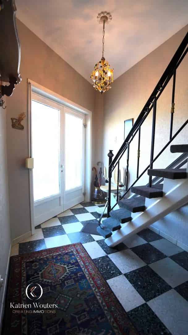 Huis te huur Haspengouw: Bel-étage met garage en 2 slaapkamers