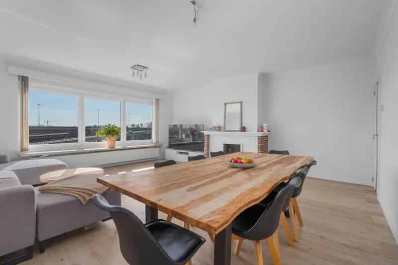 3 Slaapkamer Appartement te Koop Ledeberg Garage Instapklaar