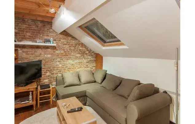 Huur 1 slaapkamer appartement van 70 m² in Brussels