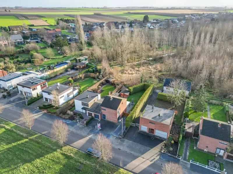 Degelijk Gerenoveerde Rustig Gelegen Woning