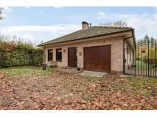 Bungalow te koop Schilde 3 slaapkamers grote tuin