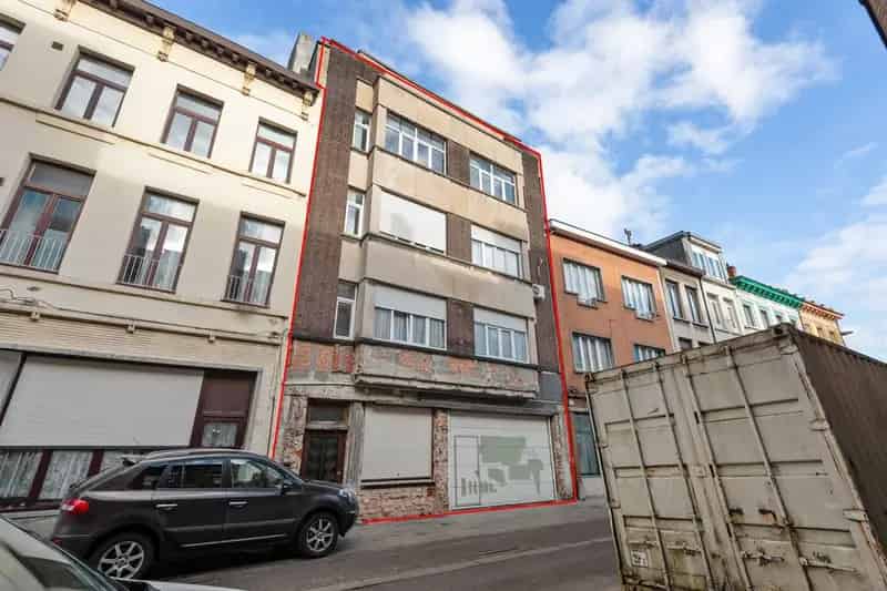 Antwerpen Opbrengsteigendom 811m² 3 Appartementen Garage Centrale Ligging
